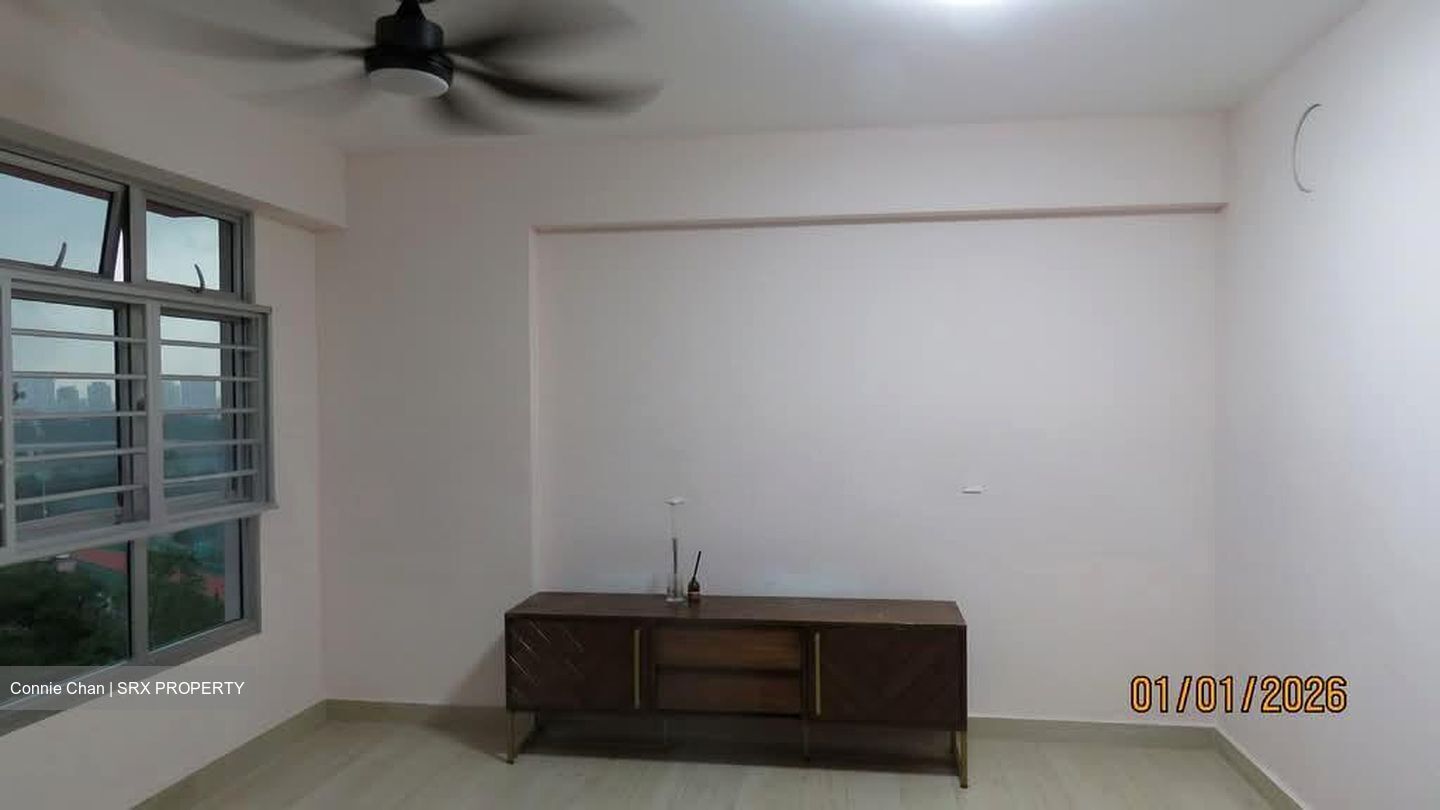 Blk 448A West Valley @ Bukit Batok (Bukit Batok), HDB 3 Rooms #531831111